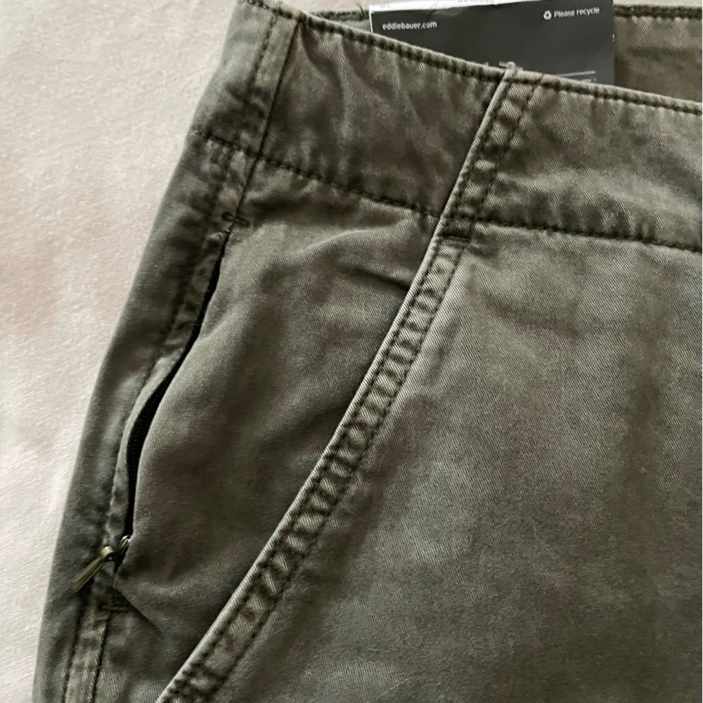 ⛰️EDDIE BAUER River Rock Cargo Pants Women’s Size 16 Curvy Slim Slat Green NWT - Picture 7 of 9